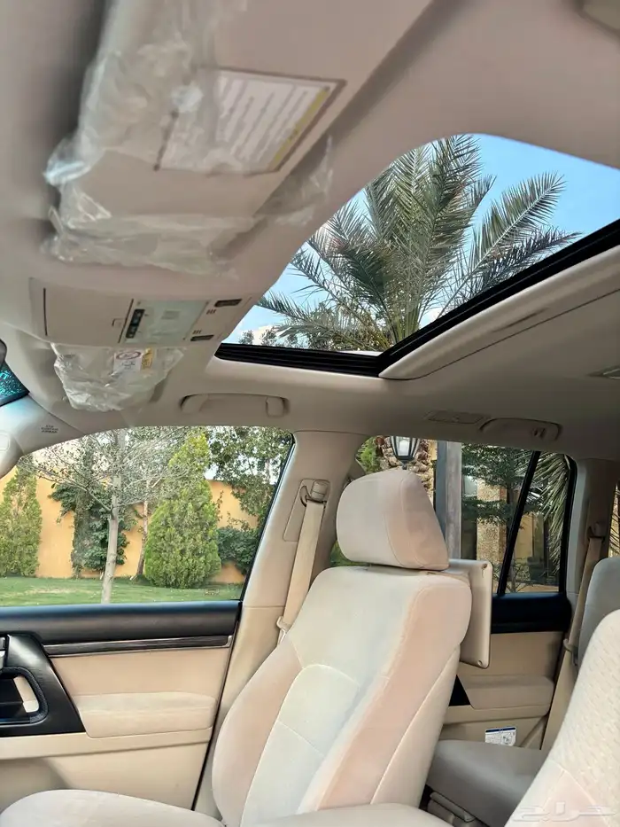 لاندكروزر2021 16