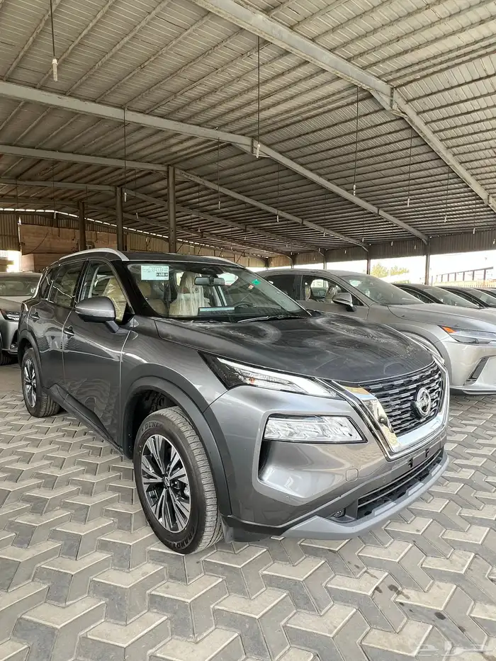 نيسان اكس تريل SV بلاس 2025 باقل الاسعار جميع الالوان 12