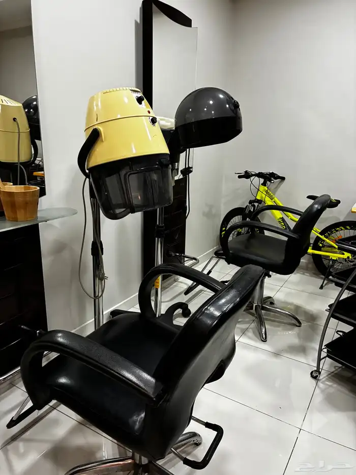 طابعه HD واستاند استشوار وحمام زيت وتنظيف للبشره 3