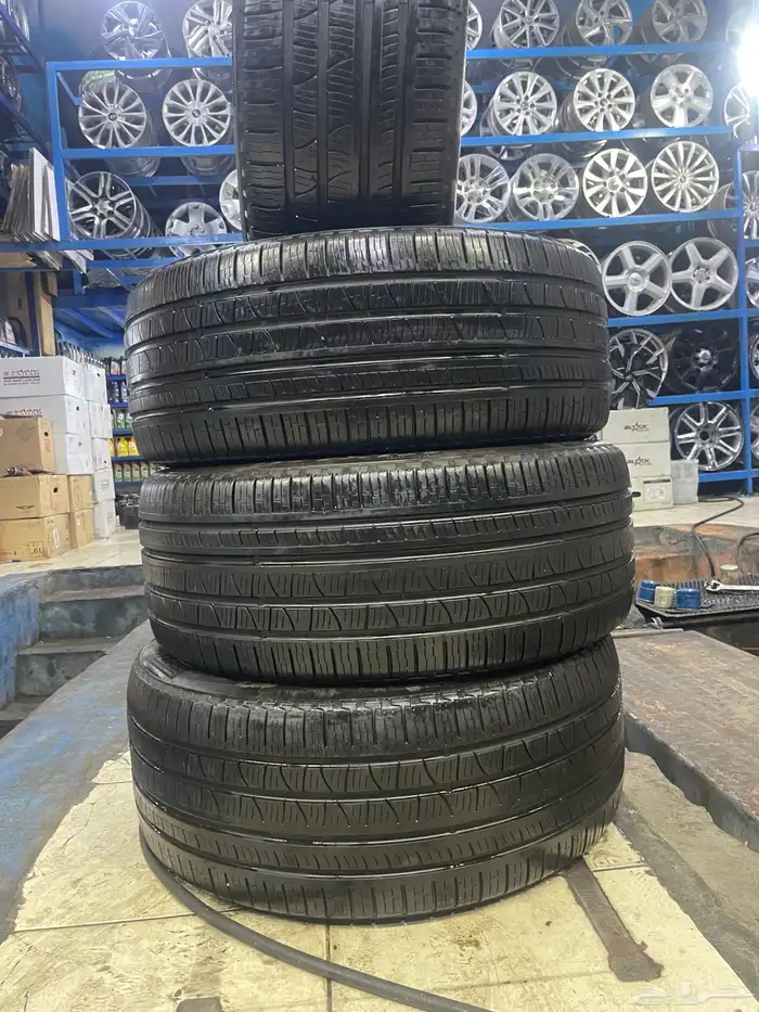 طقم كفرات رنج روفر برلي 275 45 21 3