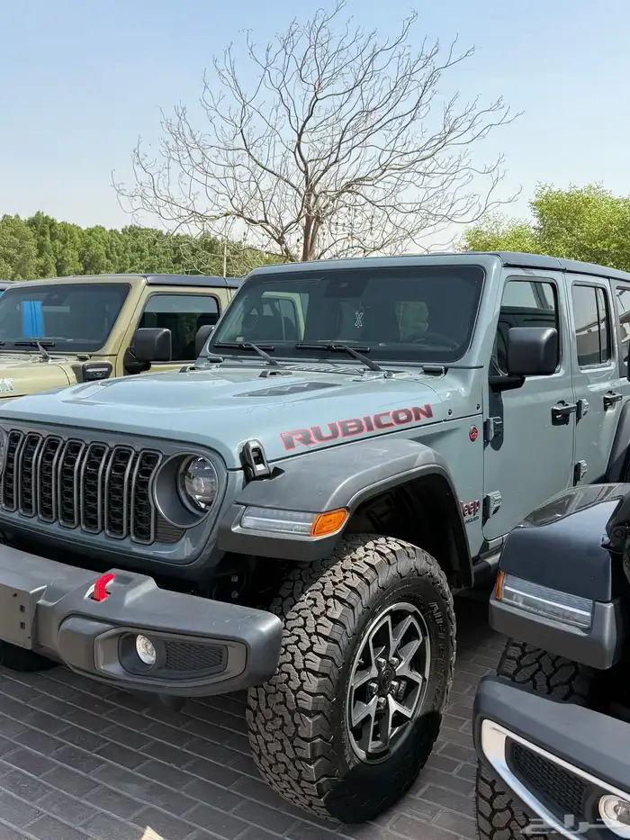 توفير جميع انواع جيب jeep رانجلر 10