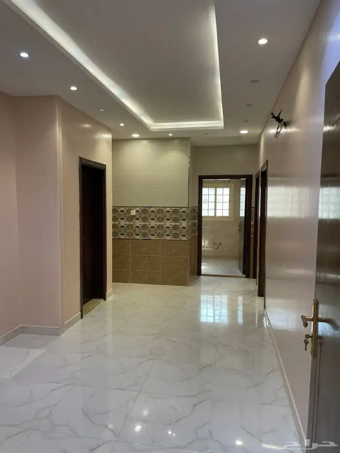 شقه للاجار في مخطط الرياض بجده 2