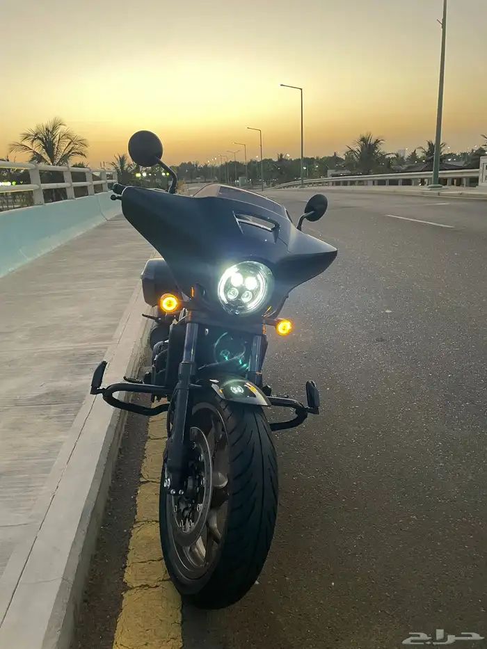 Honda rebel 1100 6