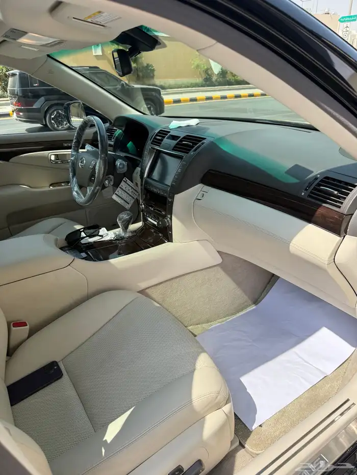 لكزس LS460L موديل 2008 مخزن فعليا 28