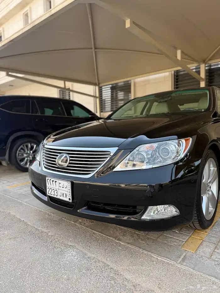 لكزس LS460L موديل 2008 مخزن فعليا 5