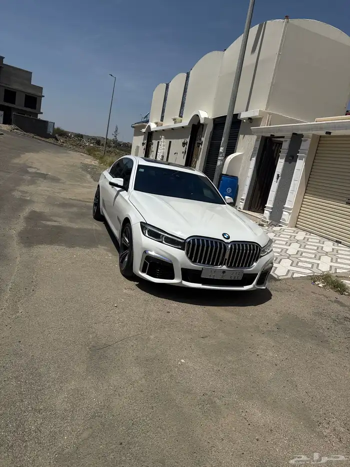 بي ام bmw 2021 - 2013 معدل مرهم 750 الفئه السابعه 15
