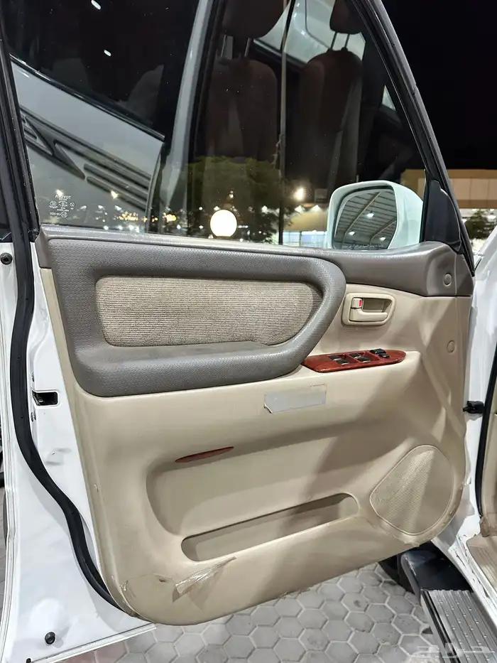 لاندكروزر 2004 GXR 2 .فتحة 19