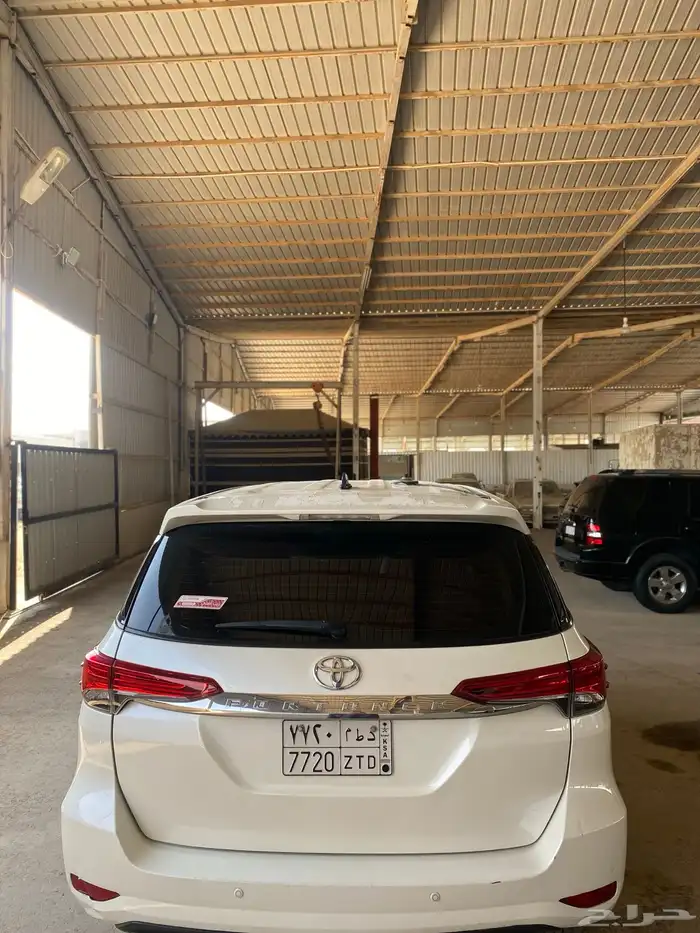 تويوتا فورتشنر ديزل دبل 2020 ممشى 315 ألف كيلو متر 15