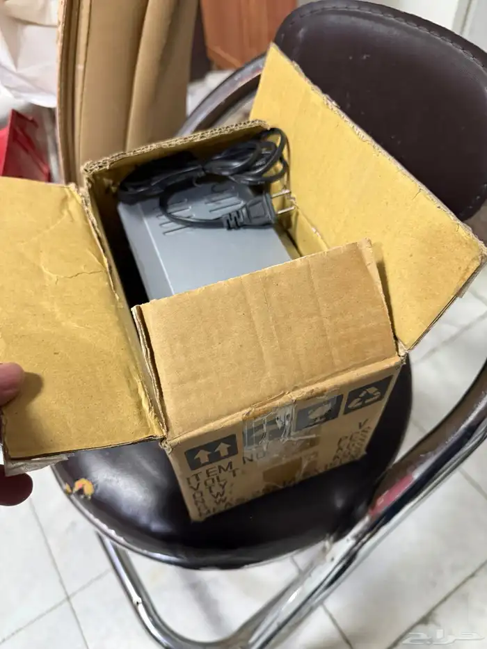 جهاز اضائة ملونة للأسقف جديد بكرتونه والكمية محدودة جدا 2