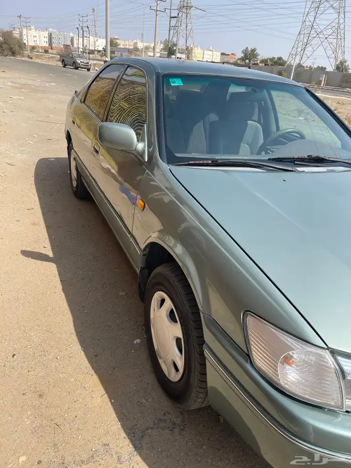 كامري 2002 جاهز للنقل فحص ساري باقي عليه سنه 1