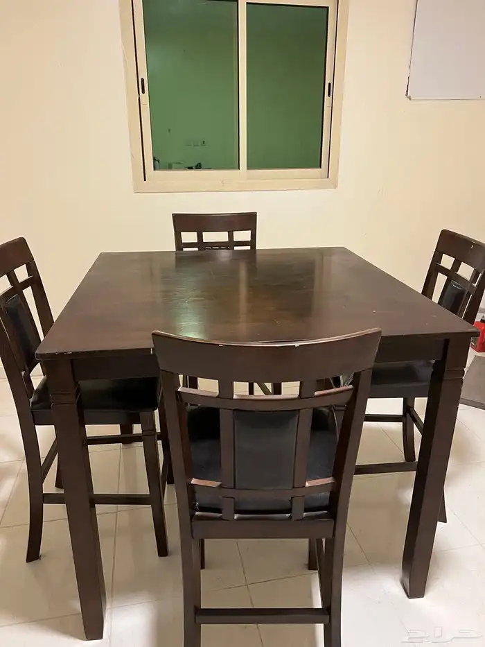 طاولة اشلي 2