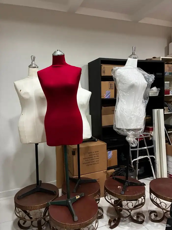 طابعه HD واستاند استشوار وحمام زيت وتنظيف للبشره 0