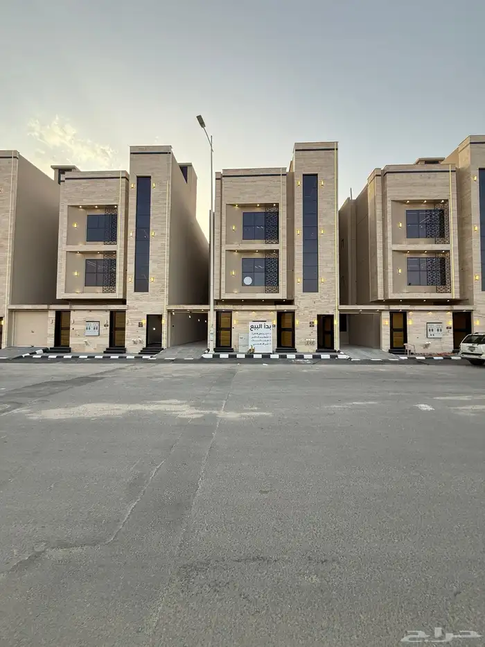 للبيع شقق ارضيه وعلويه بمخطط الراجحى طريق ابها الخميس 0