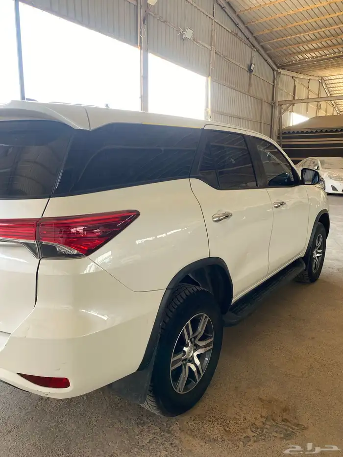 تويوتا فورتشنر ديزل دبل 2020 ممشى 315 ألف كيلو متر 12