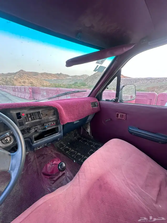هايلوكس 1990 9