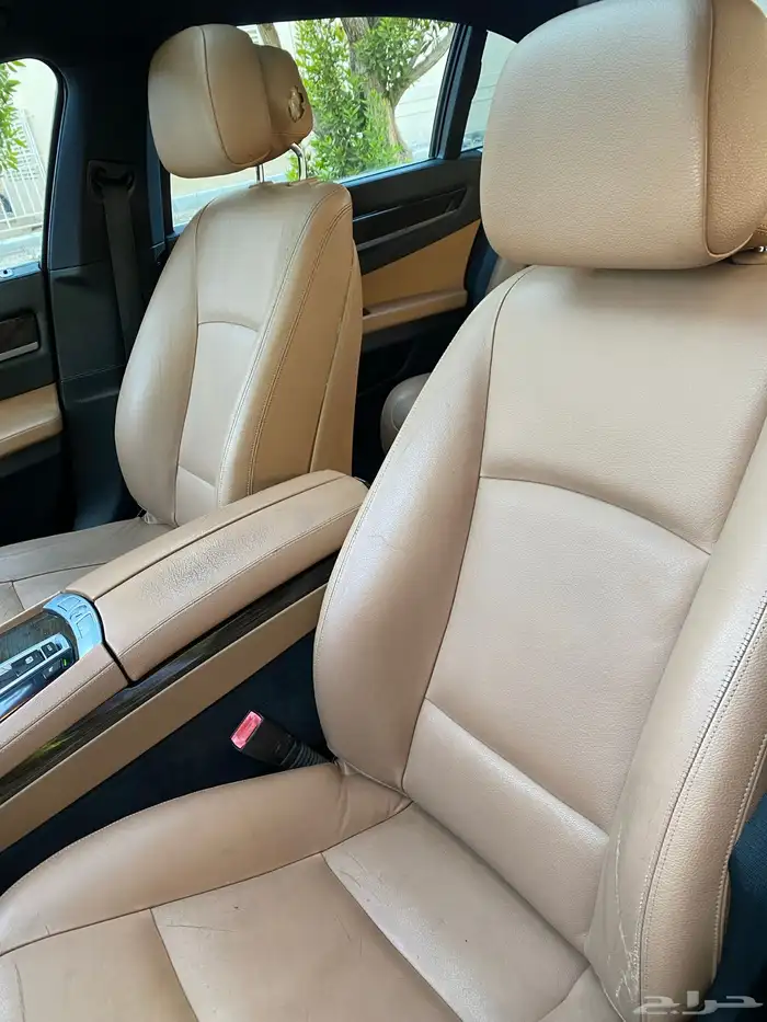 للبيع بي ام BMW 2014 730Li 9