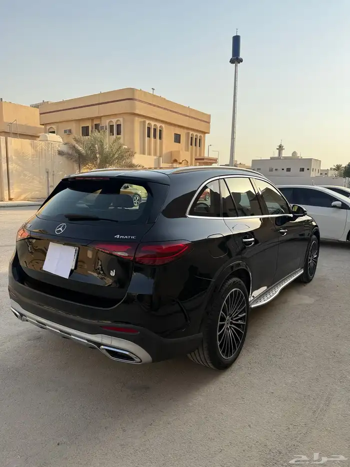 Mercedez SUV 6