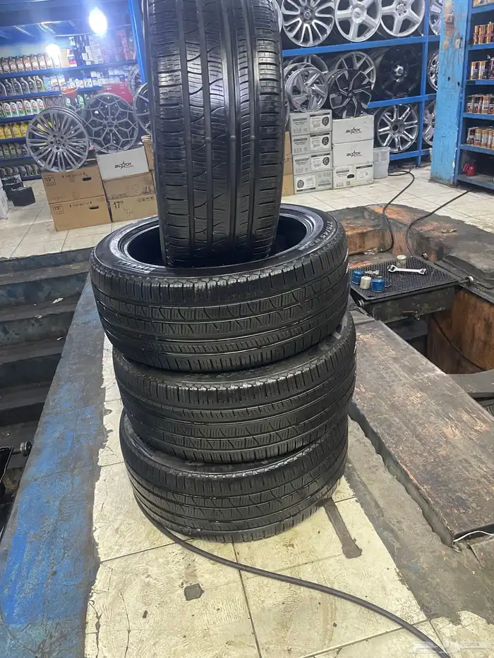 طقم كفرات رنج روفر برلي 275 45 21 2