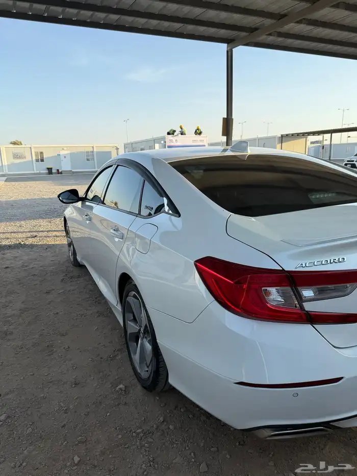 هوندا اكورد 2000cc 2018 5