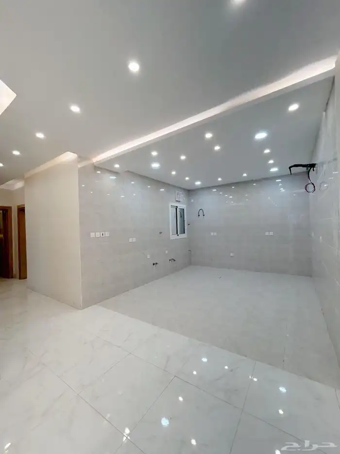 شقق تمليك للبيع بالعريض دقايق للحرم بأسعار 665 الف 6