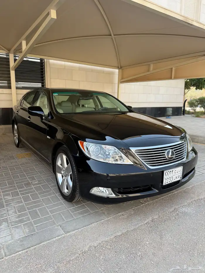لكزس LS460L موديل 2008 مخزن فعليا 2