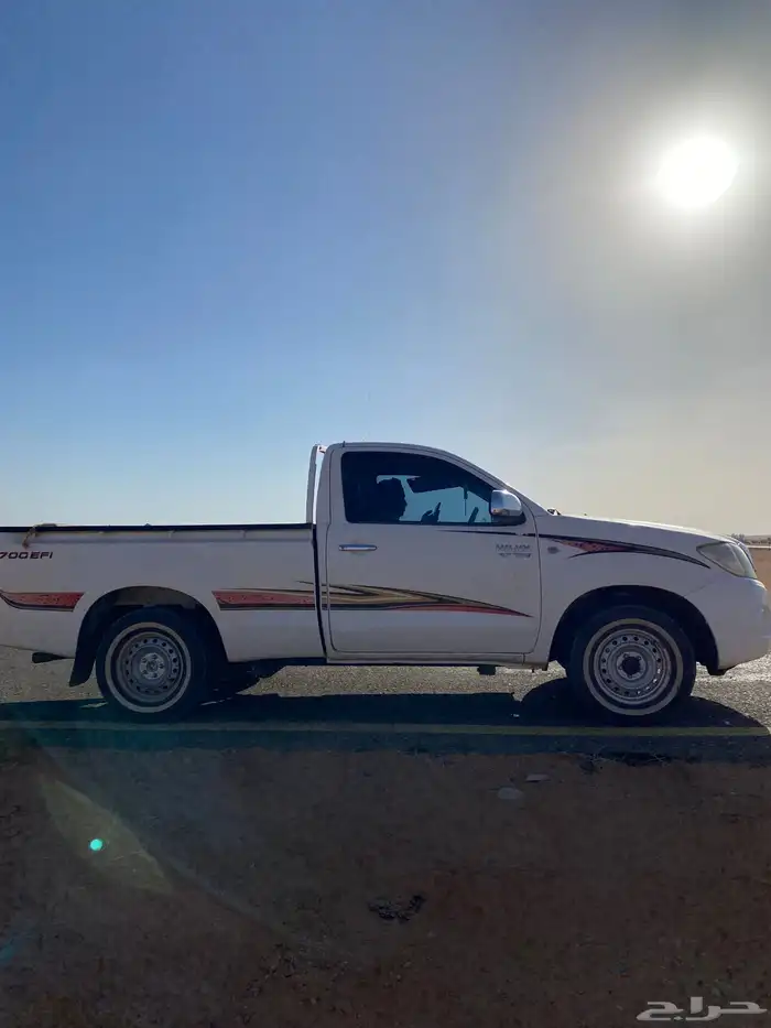 سيارة هيلوكس مشاوير توصيل 3