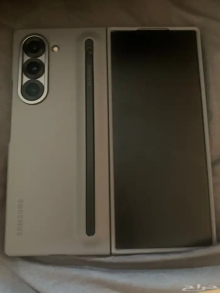 جوال سامسونج نظيف ما استخدم فولد 6 0