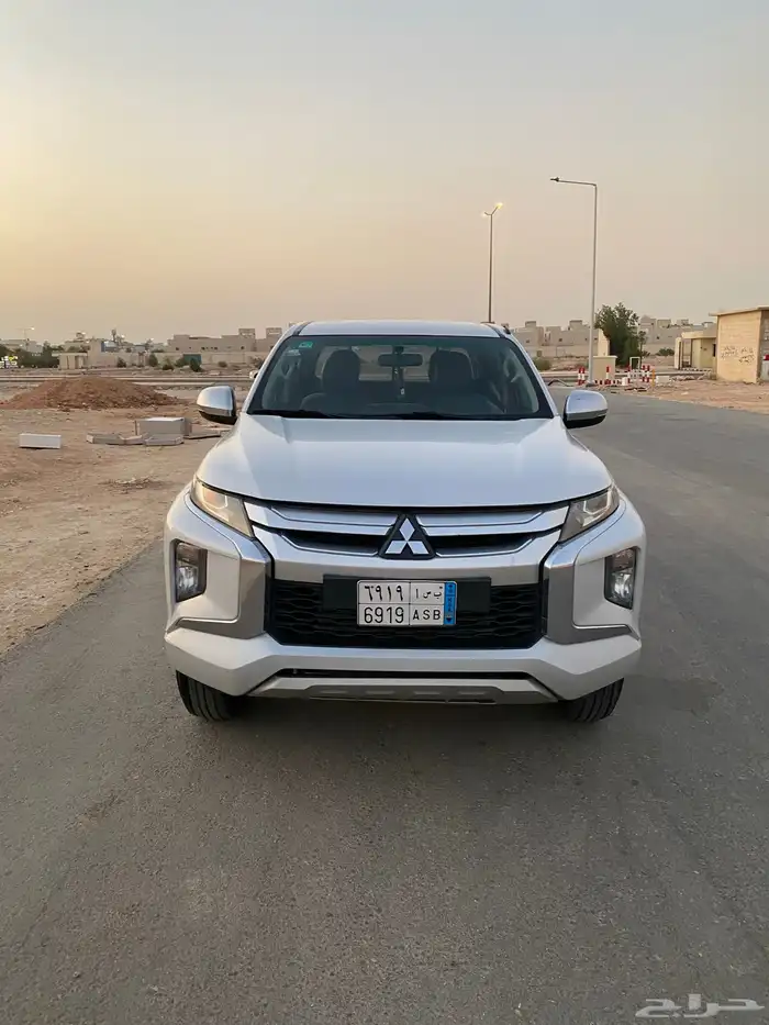 مستوبيشي L200 2020 0