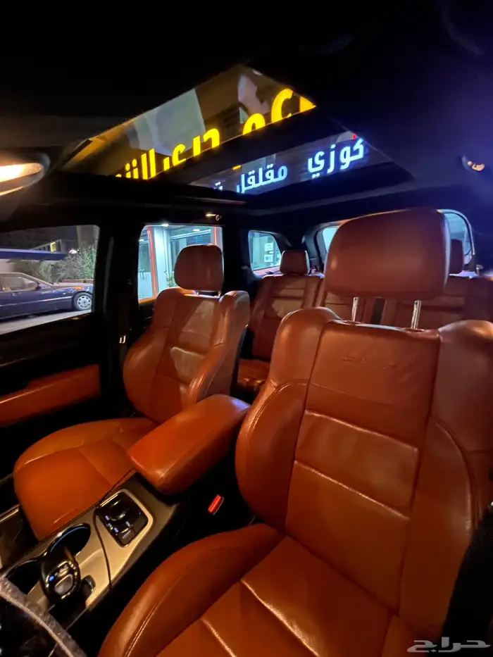 جيب جراند شروكي 6.4 SRT 8