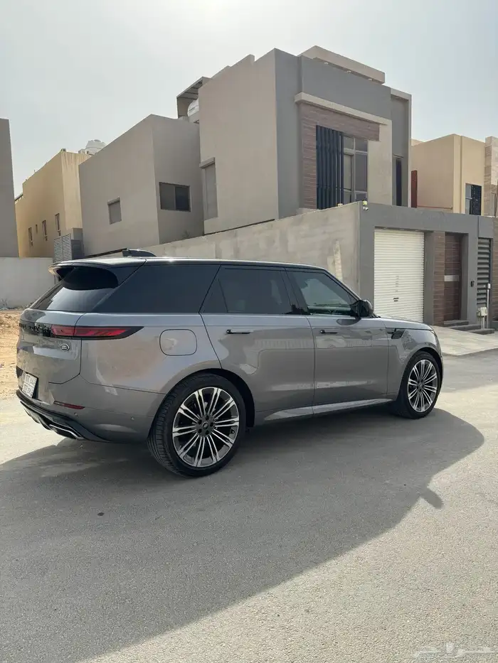 للبيع رنج سبورت 2023 24