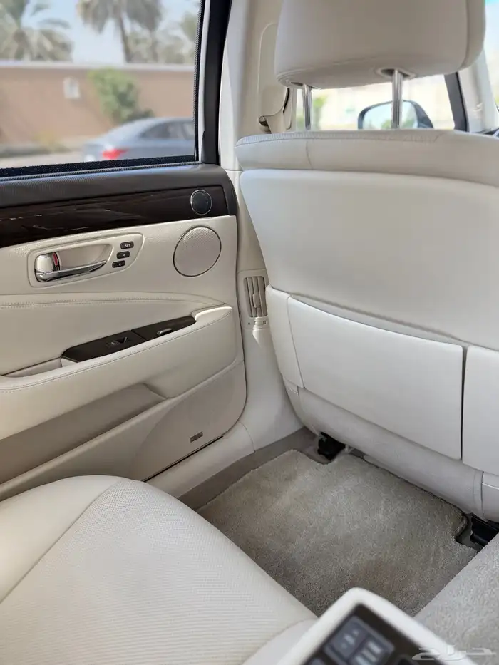 لكزس LS460L موديل 2008 مخزن فعليا 41