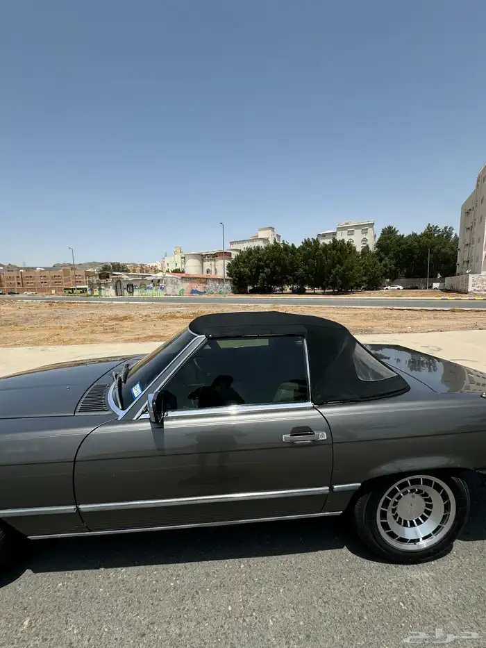 مرسيدس بنز 560sl 3