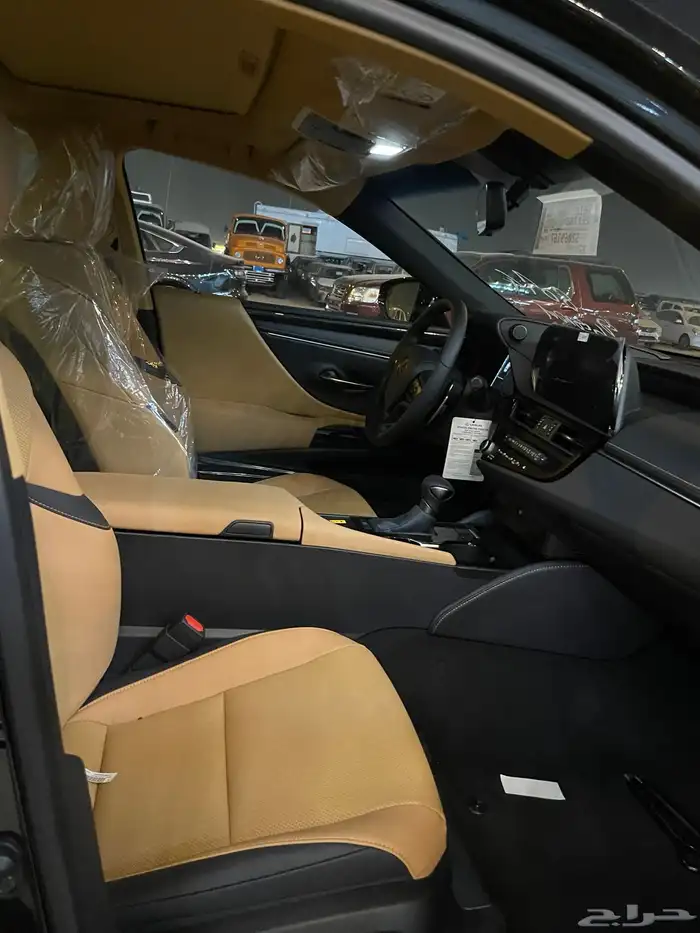 لكزس ES 250 AA 2025 بنزين سعودي 9