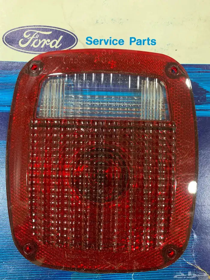 غطا اسطب رفرف خلفي 1