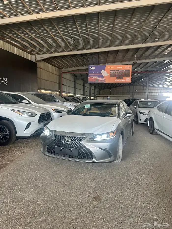 لكزس ES350 CC سعودي تيتانيوم 5