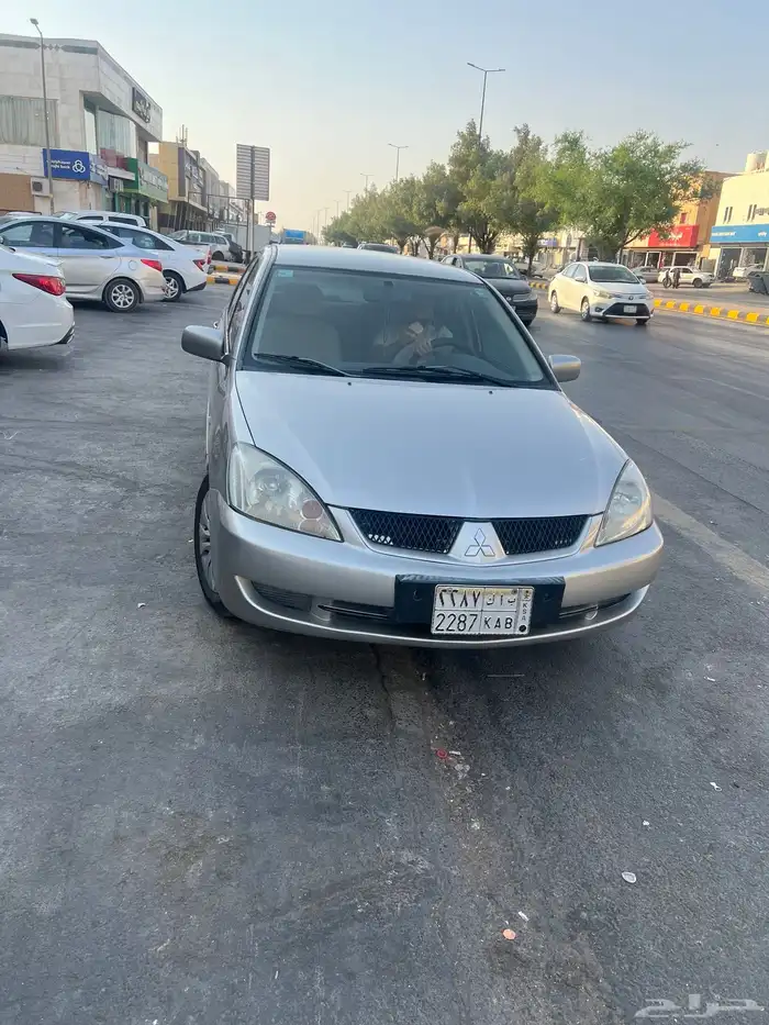 متسوبشي لانسر موديل 2009 1