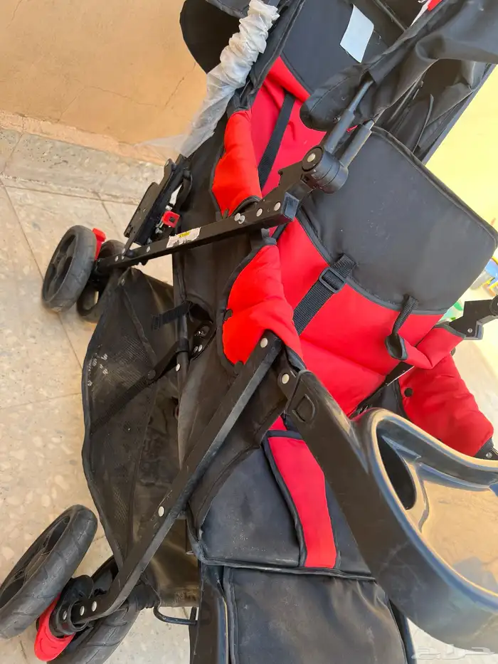 عربة اطفال تؤام 2