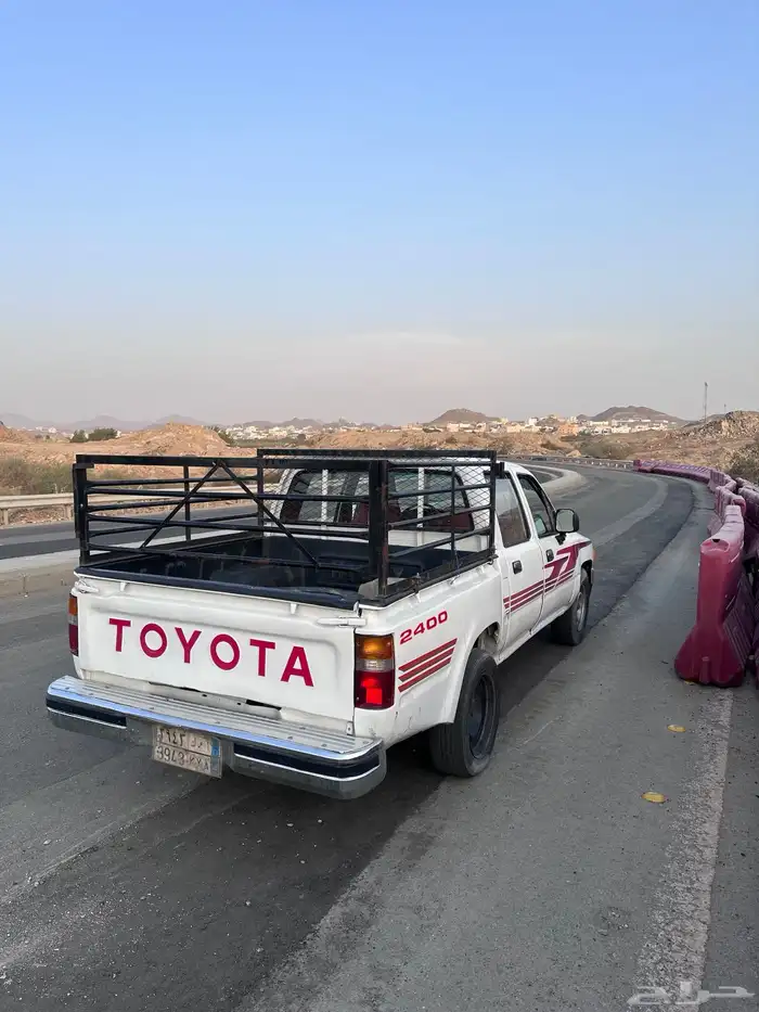 هايلوكس 1990 2