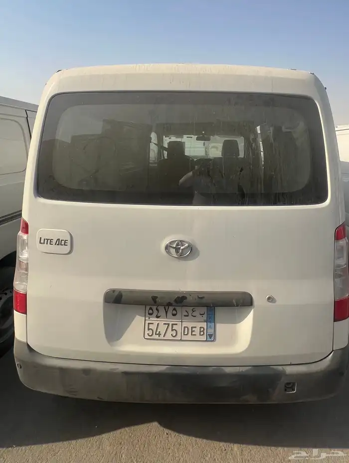 تويوتاء لآيت اس 2024 3