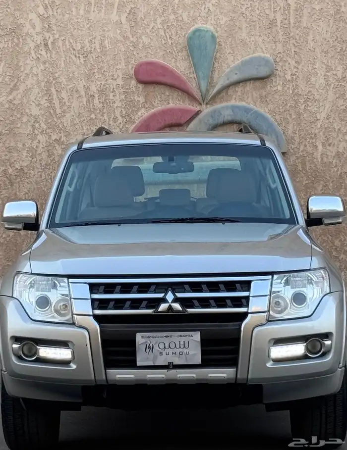 مستبيشي باجيرو GLS 2020 سلفر 0