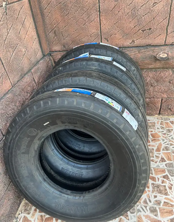 كفرات بلون مقاس 17. 900 12