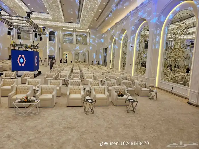 تاجير كنب في اي بي 21