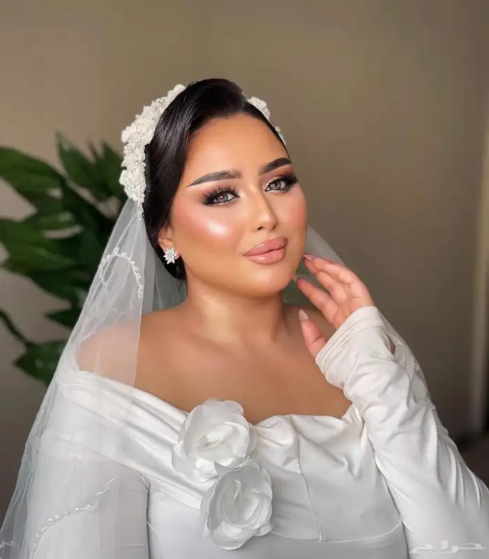 ميكب ارتست الرياض وهذا شغلي بنات مسويه عروض ميكب سهره 250 8