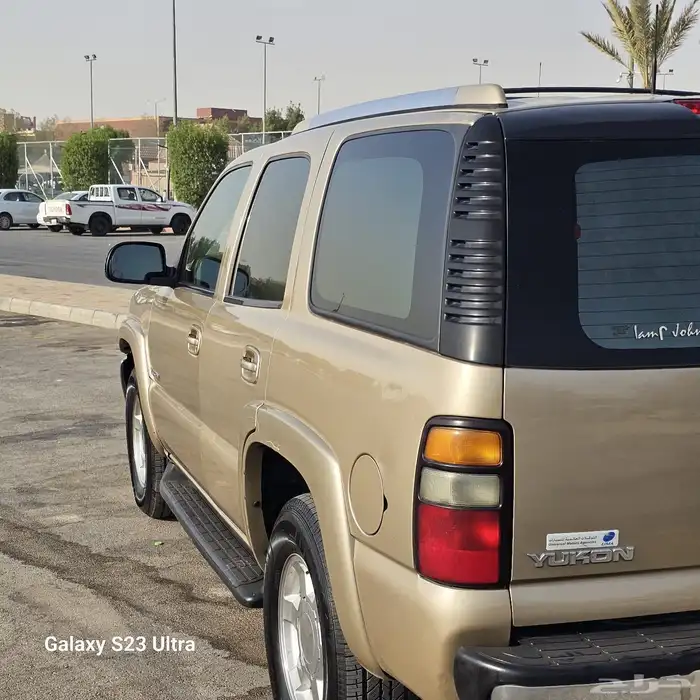 للبيع يوكن 2006 نظيف 19