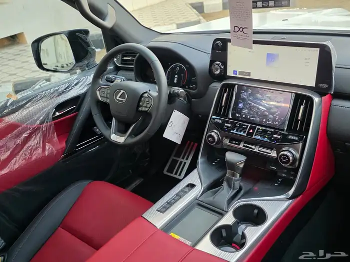 لكزس 2025 LX600 وكالة 18