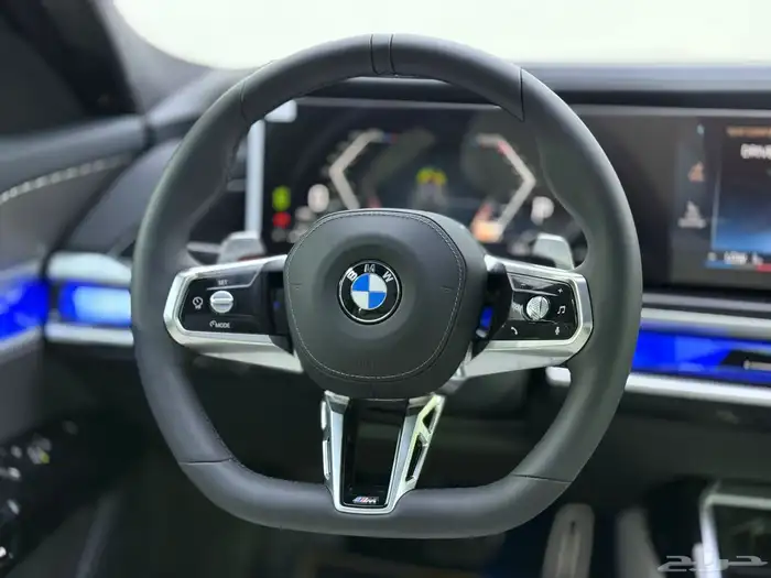 بي ام 735i اسود 6