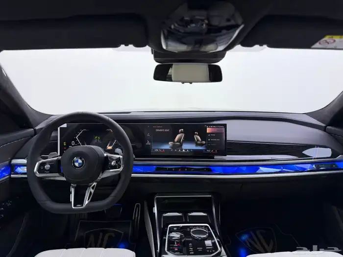 بي ام 735i اسود 9