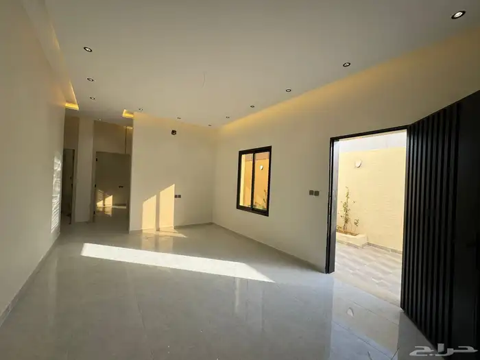 اداور للبيع في حي احد قي من طريق ديراب 10