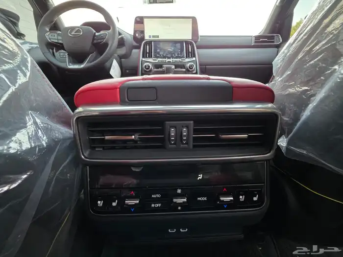 لكزس 2025 LX600 وكالة 12