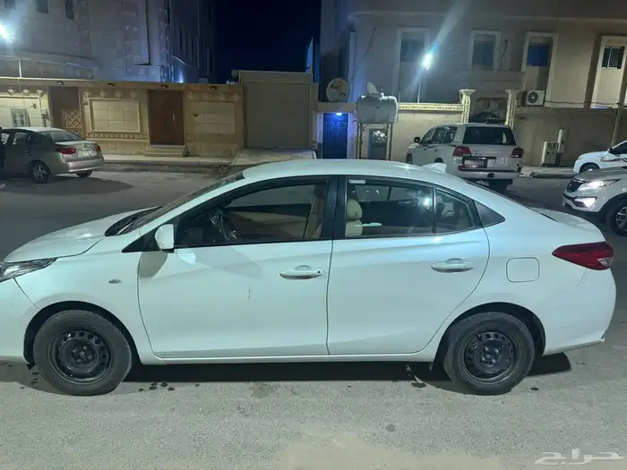 تويوتا 2021 4